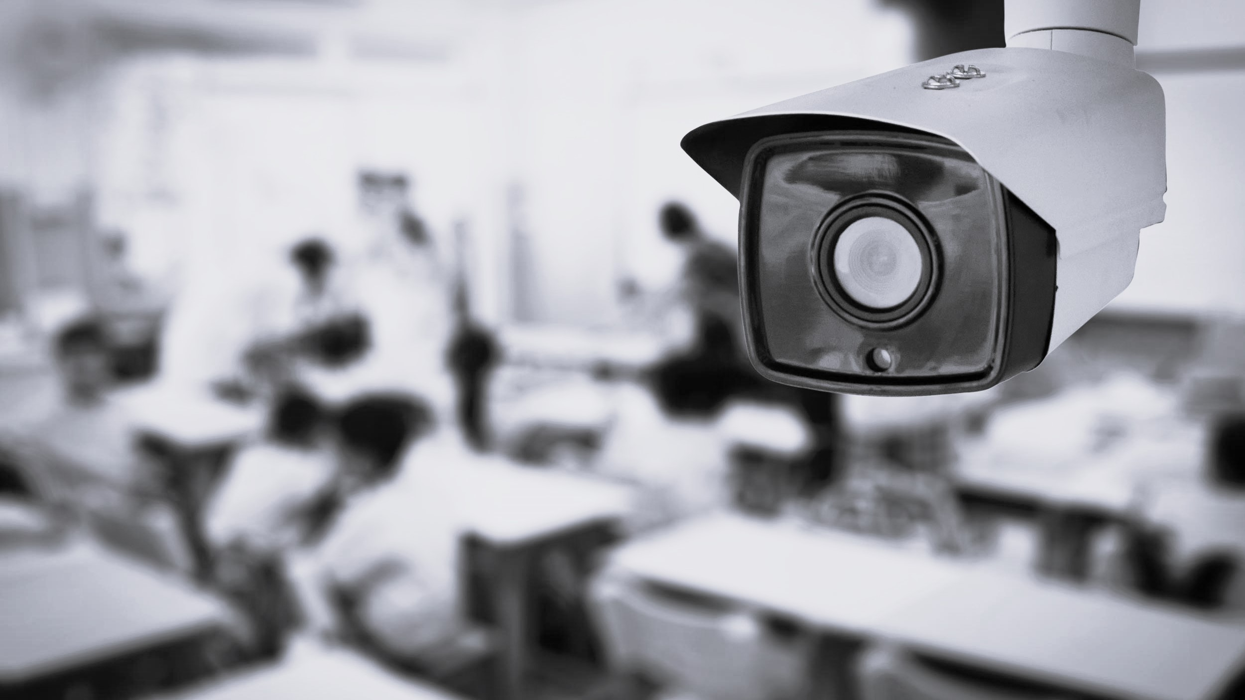 I-SADTU yeseka uphenyo ngamakhamera asesikoleni esiseChesterville